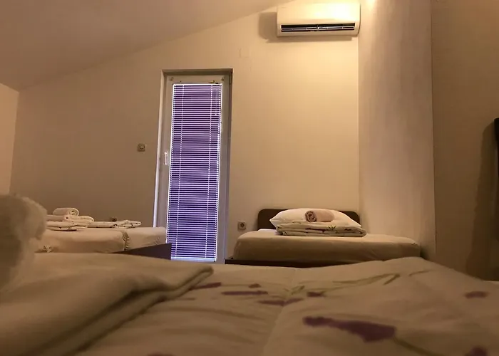 Pansion Stojic Bed & Breakfast 3*